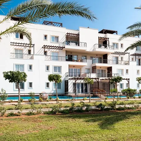 Paradise Beach Front 1 Bed * Vokolidha