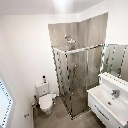 Paradise Beach Front 1 Bed Apartment