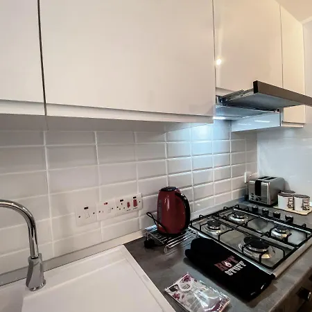 דירה Paradise Beach Front 1 Bed Vokolidha